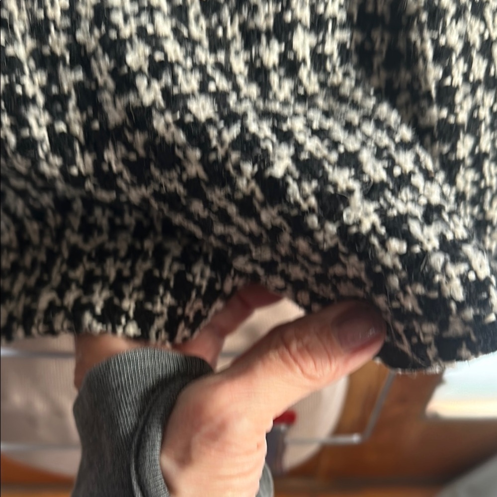 L'AGENCE Black and White Houndstooth Mini Shorts - Picture 4 of 10